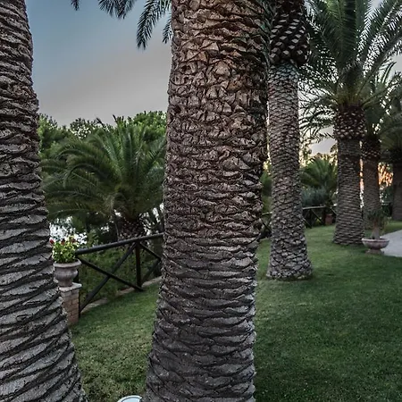 Oasi アパートホテル