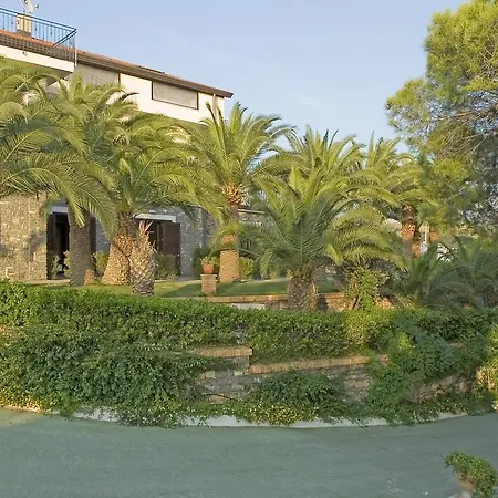 Oasi アパートホテル 5*