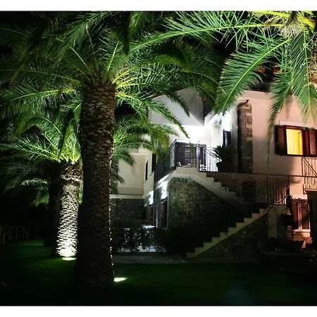 アパートホテル Oasi